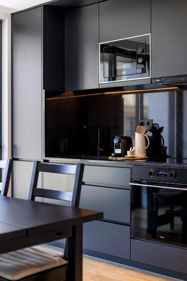 Camoes Downtown With Parking Apartment Porto Exterior photo