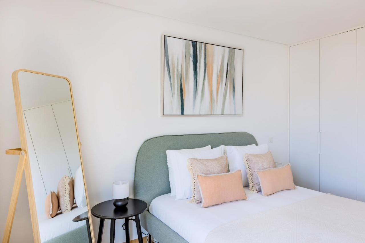 Camoes Downtown With Parking Apartment Porto Exterior photo